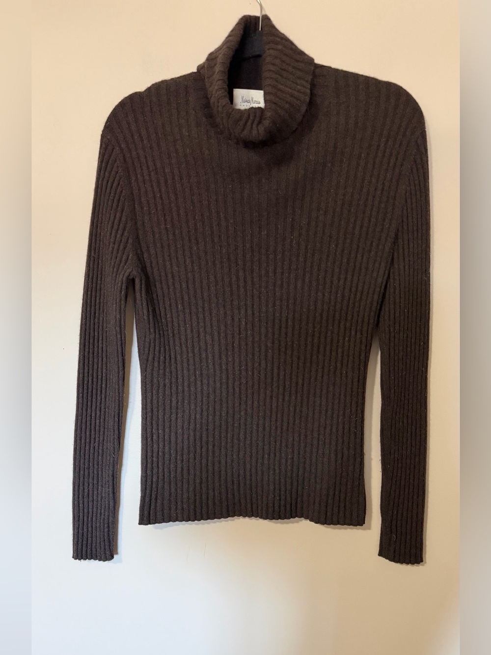 Neiman Marcus Cashmere Turtleneck Sweater – Ribbed, XL, Brown